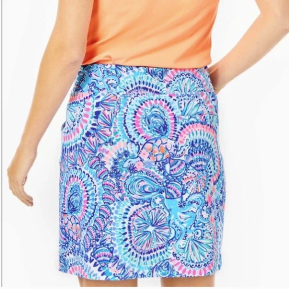 Lilly Pulitzer Luxletic UPF 50+ Monica skort Commotion in the Ocean size 10 NWT - Picture 3 of 11